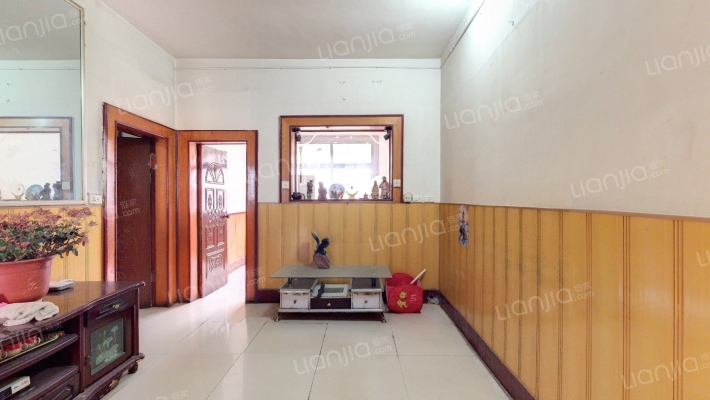 财政局住宅楼二手房实景图