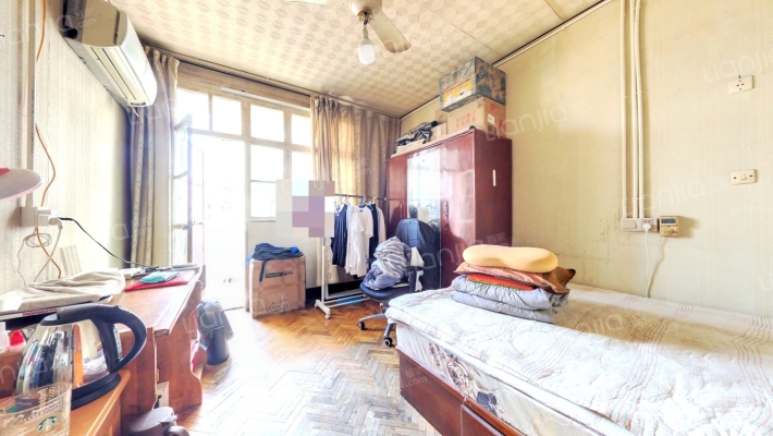 共和新路4699弄二手房实景图