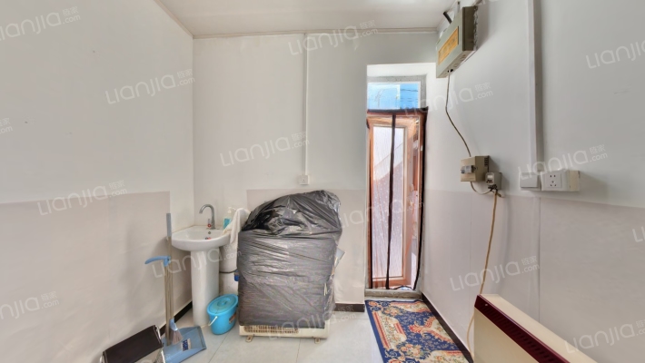 大耳胡同二手房实景图