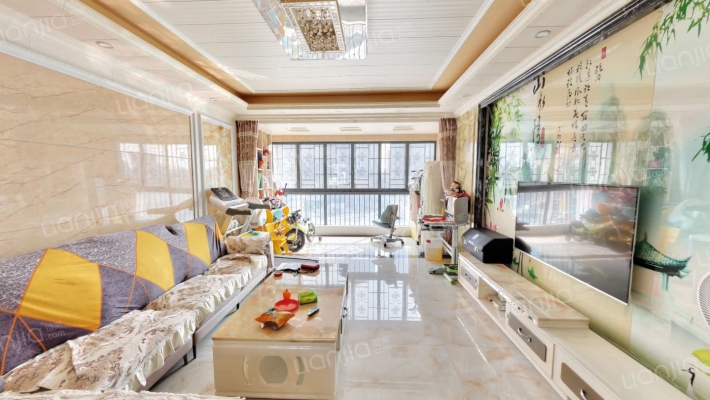 合正上东国际二手房实景图