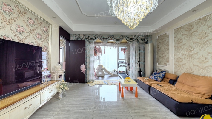 中国铁建万科翡翠国际西区二手房实景图