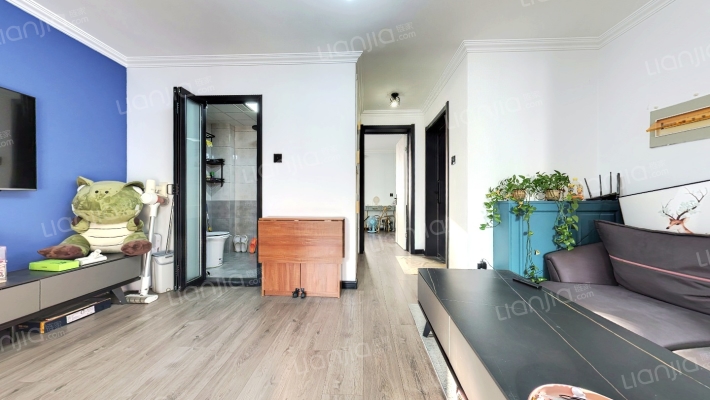 保工南街94-100二手房实景图