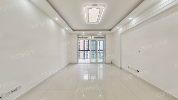 湖岸名家南区二手房实景图