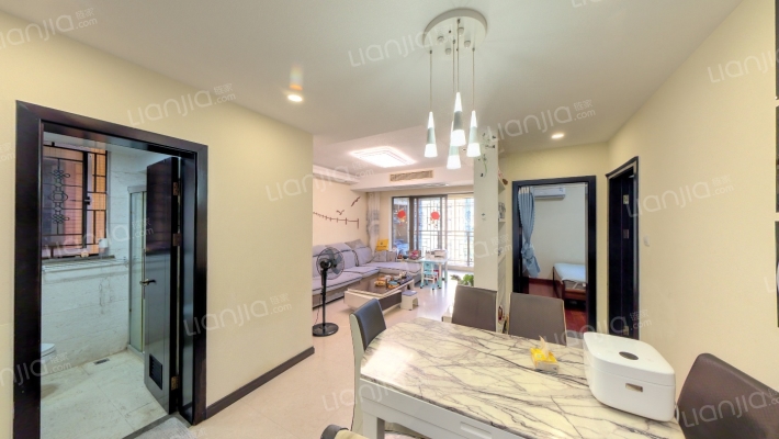 IOI园博湾二手房实景图