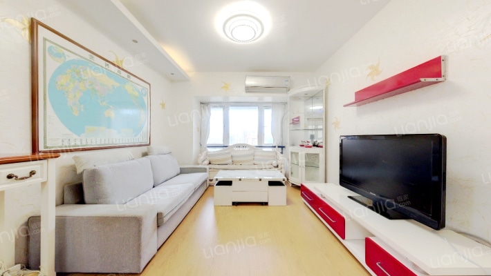 中海怡瑞山居二手房实景图