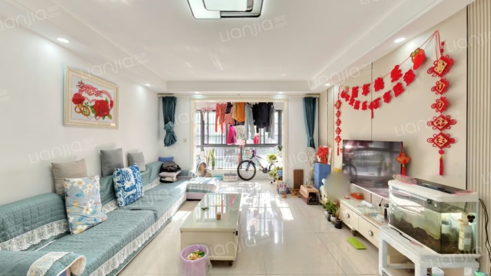 水岸佳苑B区二手房实景图