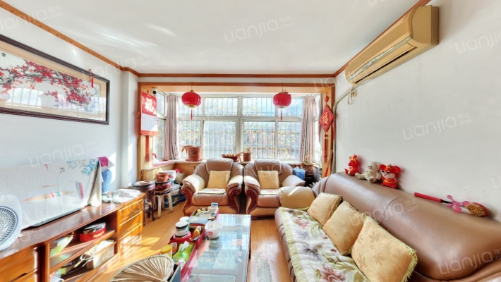 天泰新村一二期二手房实景图