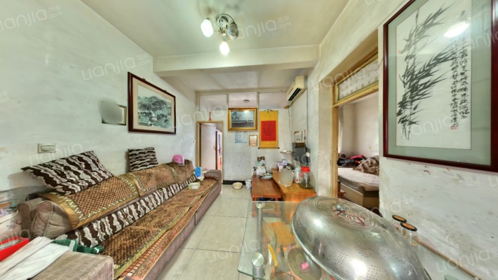 铜丝街2号附8号二手房实景图