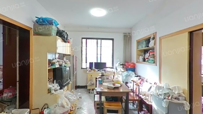 保险街16号二手房实景图