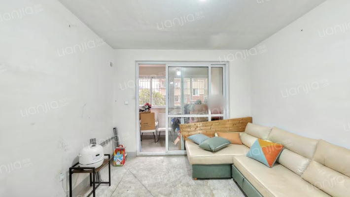 景河苑二手房实景图