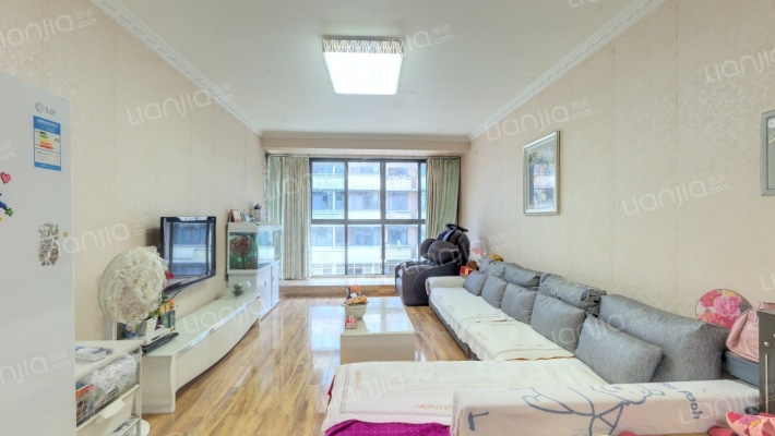 玫瑰园二手房实景图