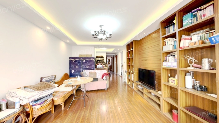 HILLS蓝天C区二手房实景图