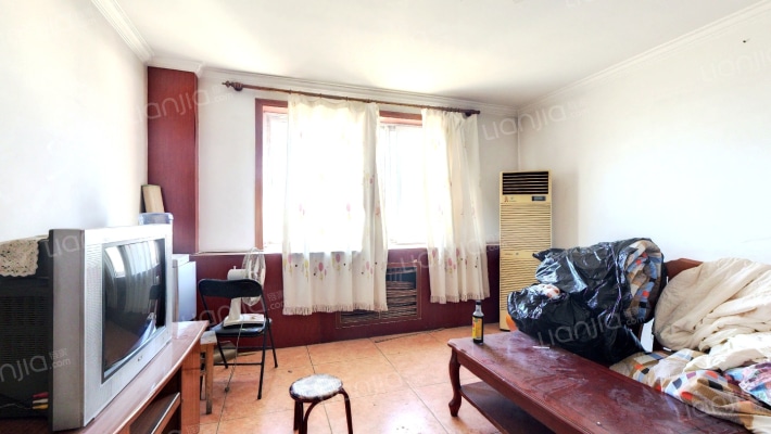 国贸小区二手房实景图