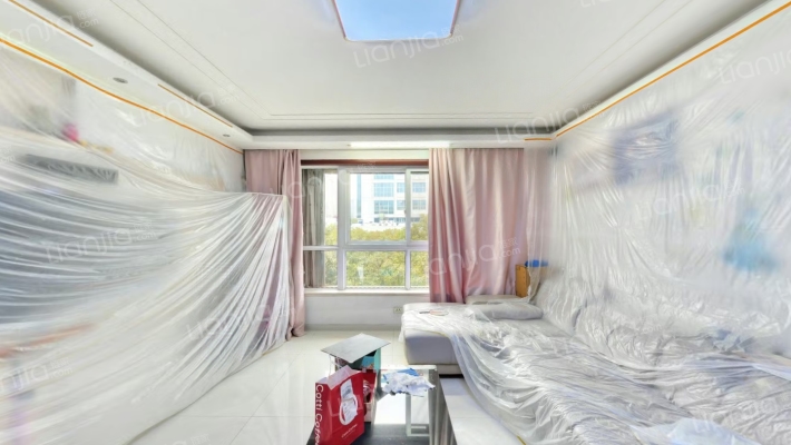 诚鸿花苑二手房实景图