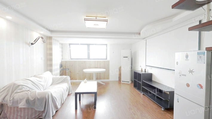 诚基名苑二手房实景图