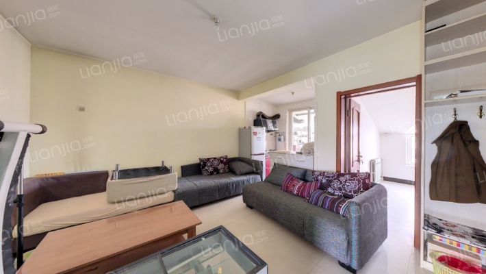 惠民小区二手房实景图