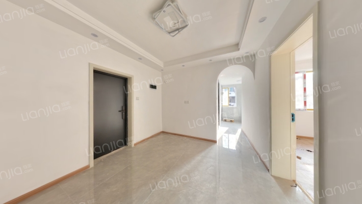 东四街147号二手房实景图