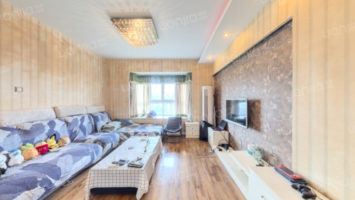 金上城二手房实景图