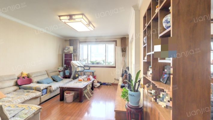 康太家园二手房实景图