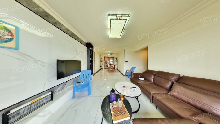 碧桂园翡翠湾二手房实景图