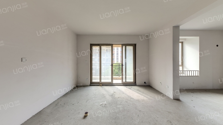 翡翠东方二手房实景图