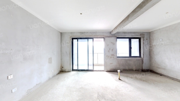 融湾澜玥二手房实景图