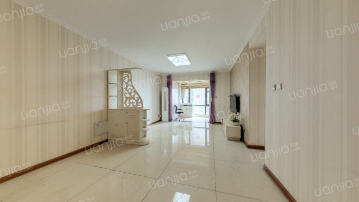 伊顿公馆西区二手房实景图