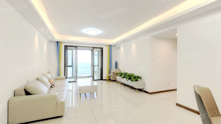 绿地新里城一期二手房实景图