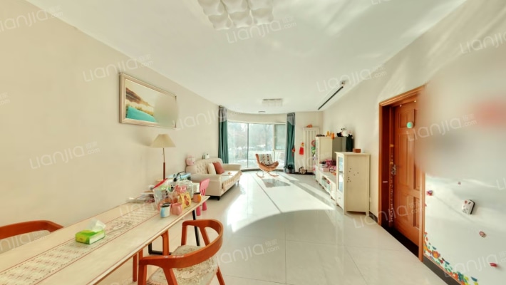 鹿港嘉苑二手房实景图