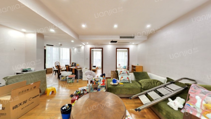 银辉摩天360大厦二手房实景图
