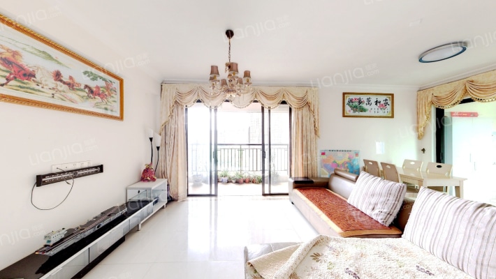 東城畔山二手房实景图