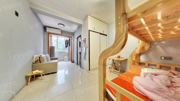 金色校园广场二手房实景图