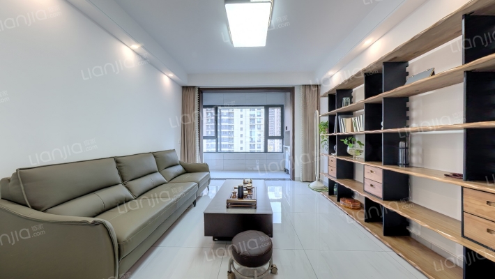 绿地IFC中央公馆B1-2区二手房实景图