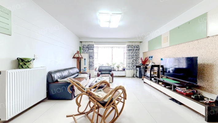 江南房子二手房实景图