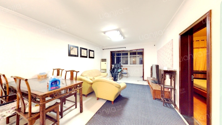 百合佳苑二手房实景图