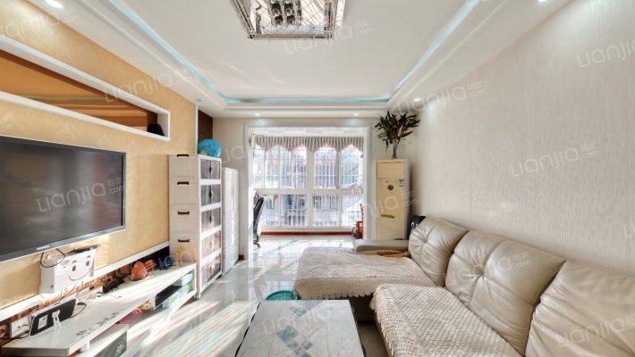 书香华庭二手房实景图