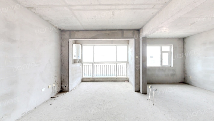 清华苑二手房实景图