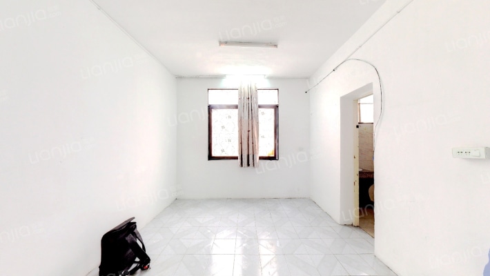 海港新村二手房实景图