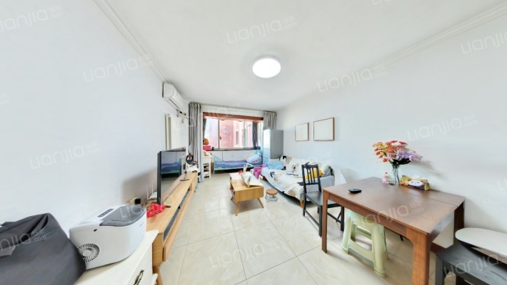 怡海花园富泽园二手房实景图