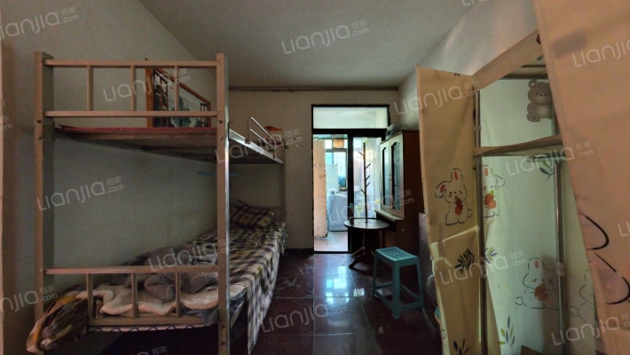 弯弓街65号二手房实景图