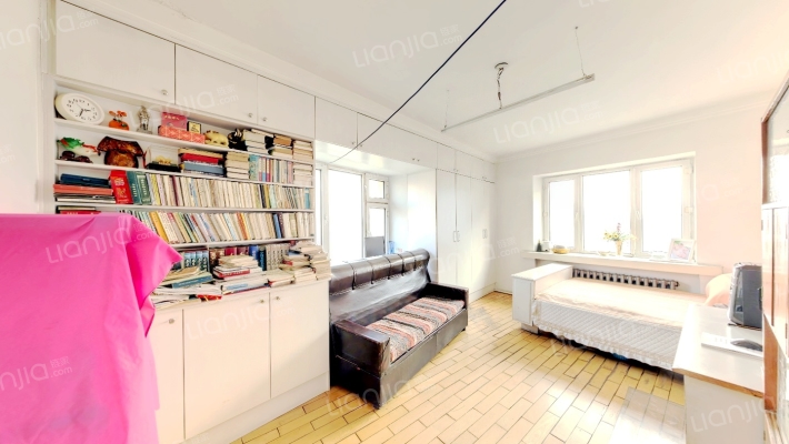 爱校胡同二手房实景图