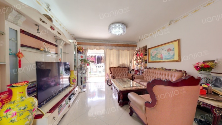 朗晴假日二期二手房实景图