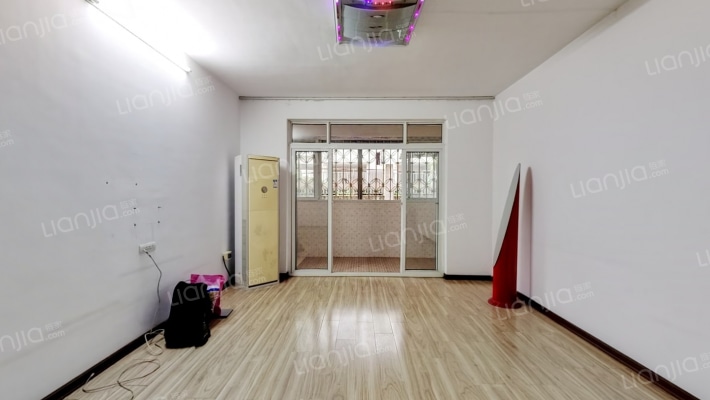 广西师范大学育才校区东院第三期教职工住宅二手房实景图