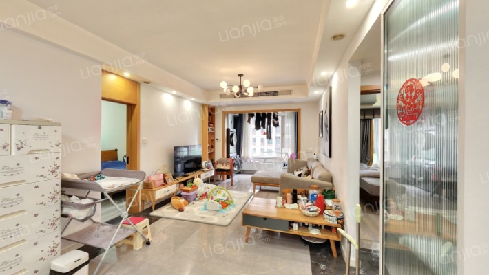 龙湖春江悦茗二手房实景图