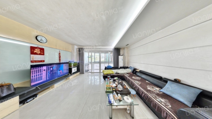 金色维也纳B区二手房实景图