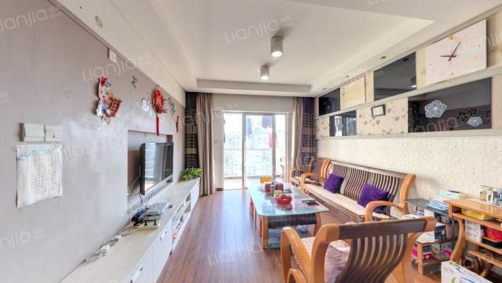 景观豪庭二手房实景图