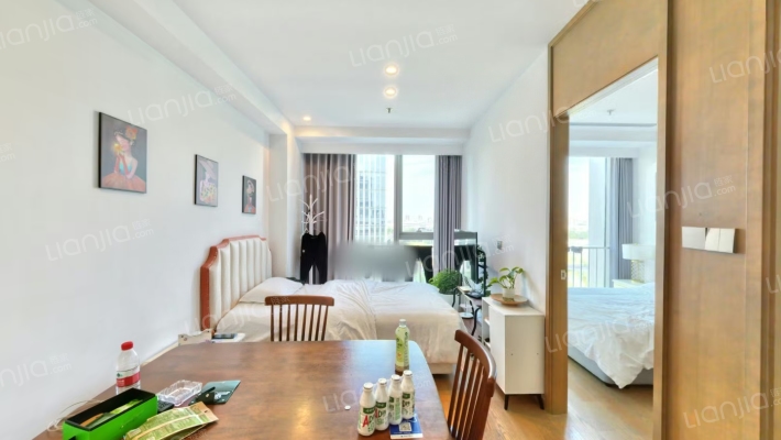 中欧校友总部大厦红枫寓二手房实景图