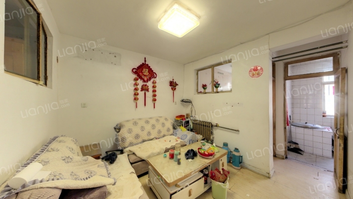 银泰小区二手房实景图