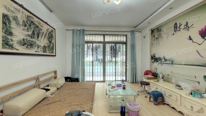 国际花都郁金苑二手房实景图