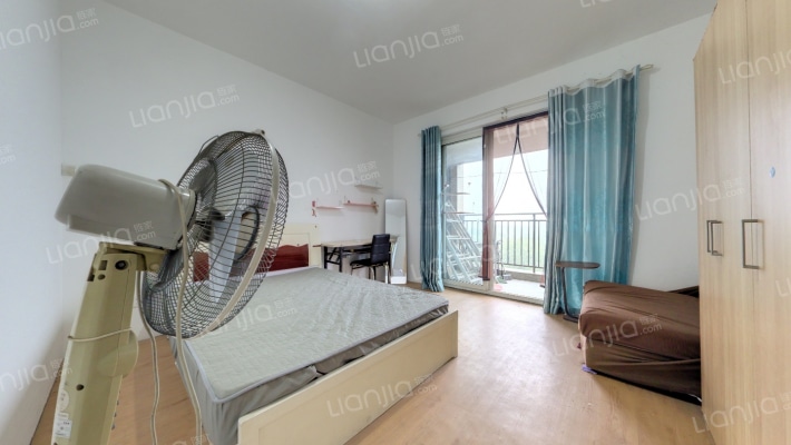 西城鸥鹭湾二手房实景图